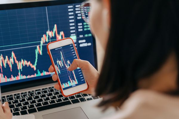 5 Cryptocurrency Trends To Watch For In 2022 And Beyond